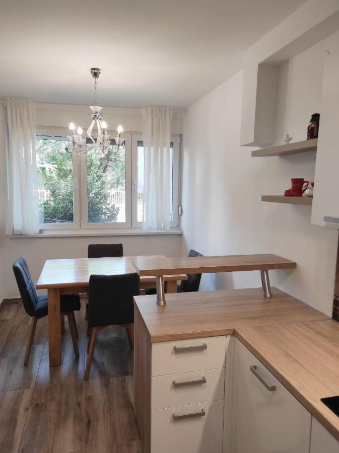 Apartment Mm Сплит Екстериор снимка