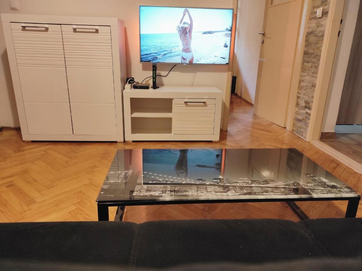 Apartment Mm Сплит Екстериор снимка